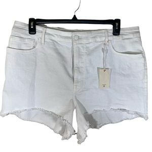Good American White cut off raw hem Bombshell denim jean shorts sz 18 NWT